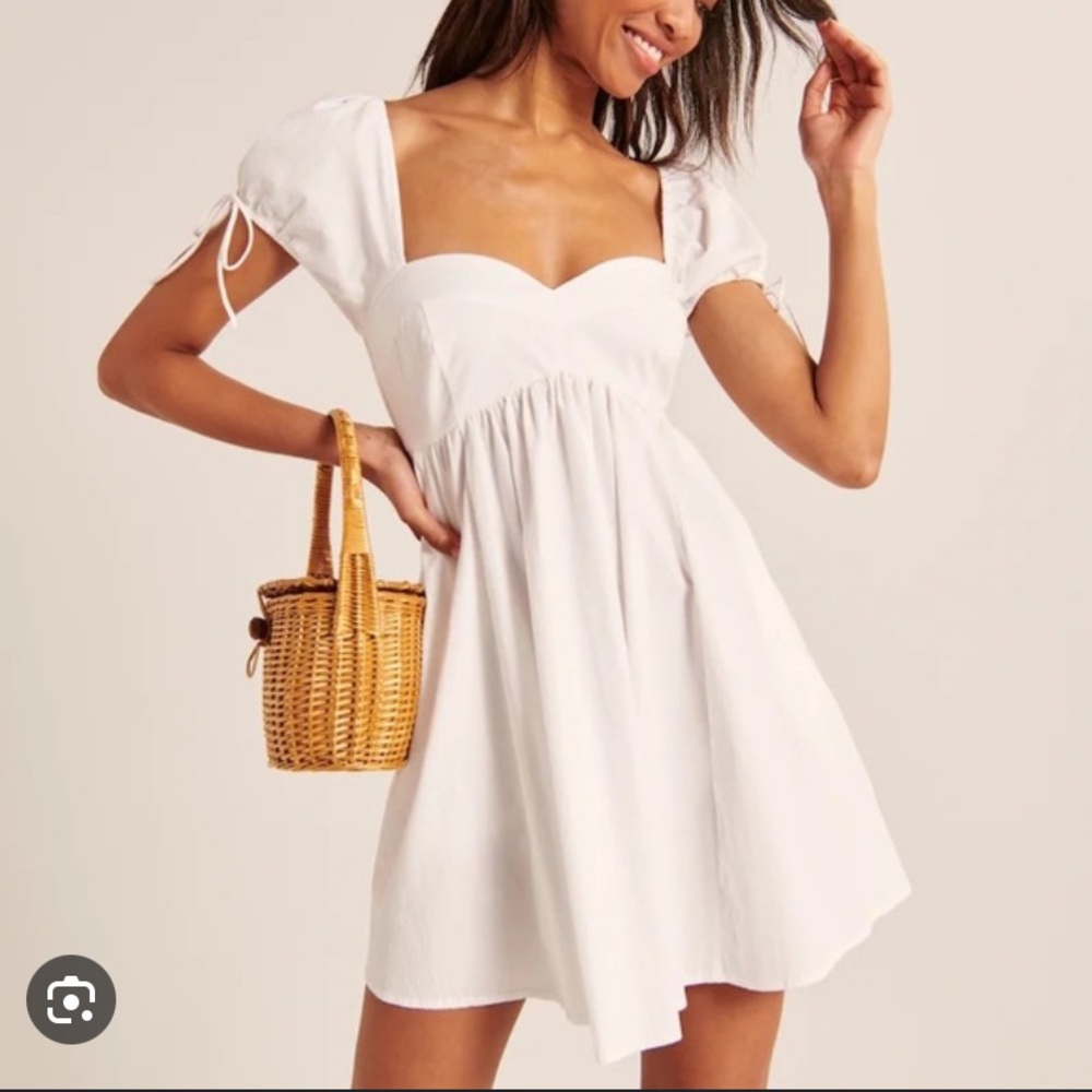 Abercrombie & Fitch White Puff Sleeve Babydoll Mini Dress